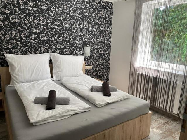 Dióliget Villa *