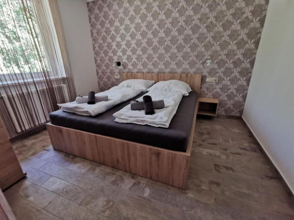 Villa Dióliget *